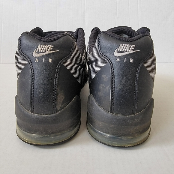Nike Air Max Invigor Premium - Picture 6 of 8